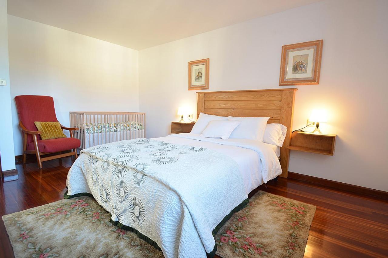 Casa Con Jardin En Vilanova De Arousa Pontevedra Bagian luar foto