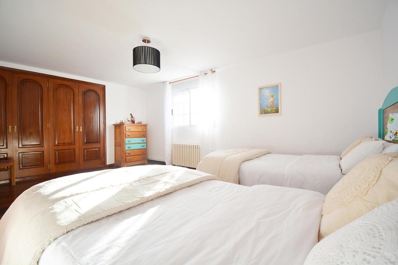 Casa Con Jardin En Vilanova De Arousa Pontevedra Bagian luar foto