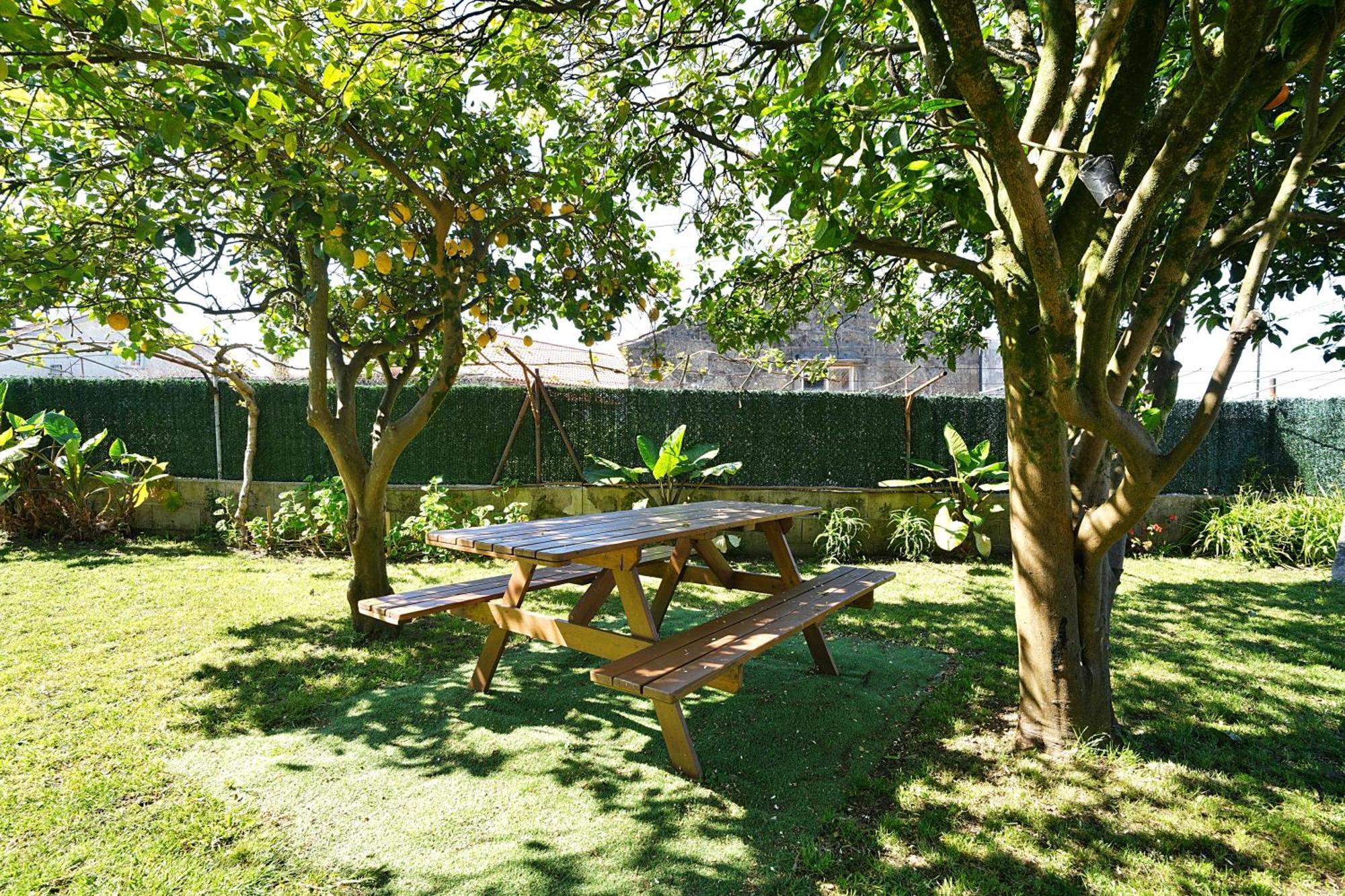 Casa Con Jardin En Vilanova De Arousa Pontevedra Bagian luar foto